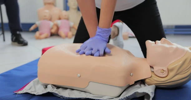 Treinamento de suporte básico de vida em São Paulo